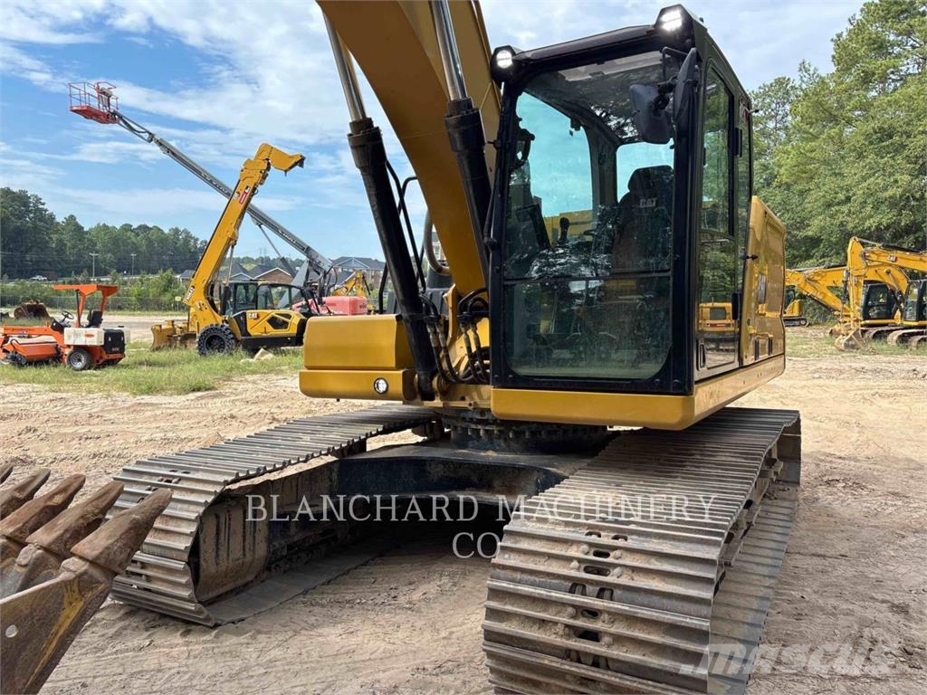 CAT 323 Lánctalpas kotrók