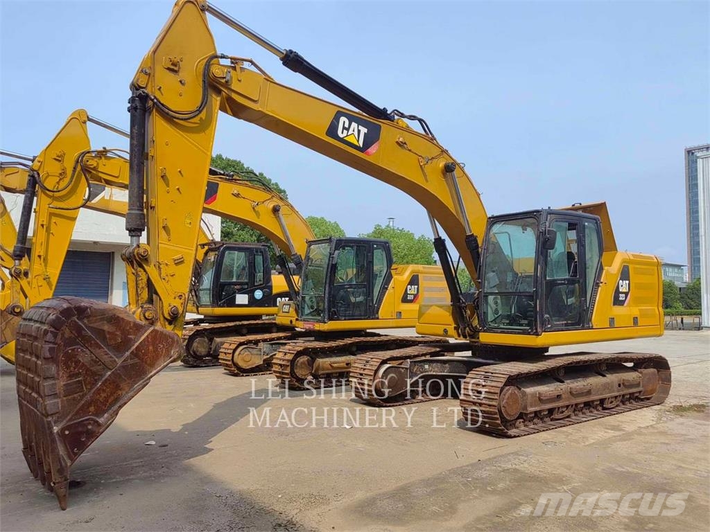 CAT 323-07 حفارات زحافة