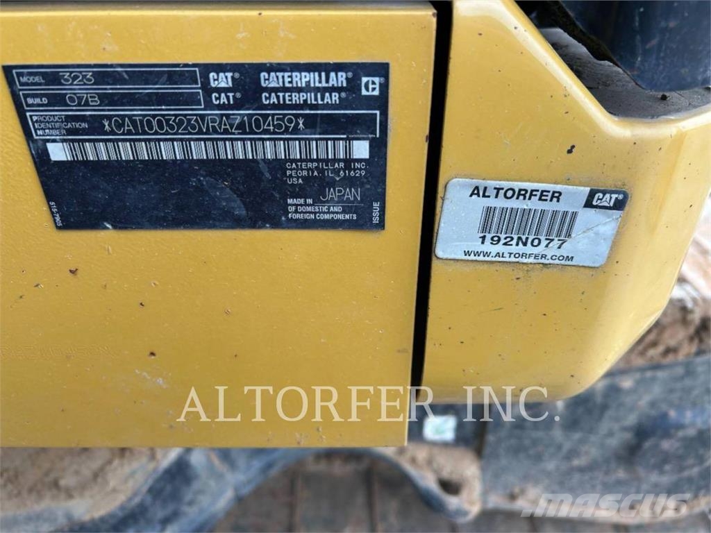 CAT 323-07 대형 굴삭기 29톤 이상