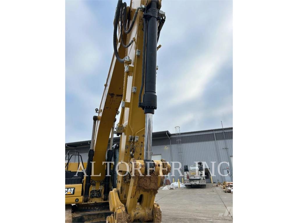 CAT 323-07 대형 굴삭기 29톤 이상