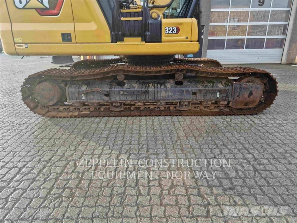 CAT 323-07 Bagri goseničarji