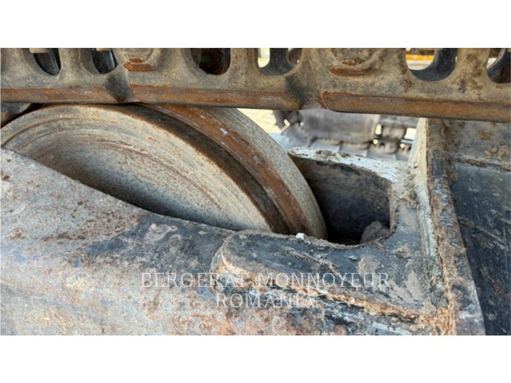 CAT 323-07 履带挖掘机
