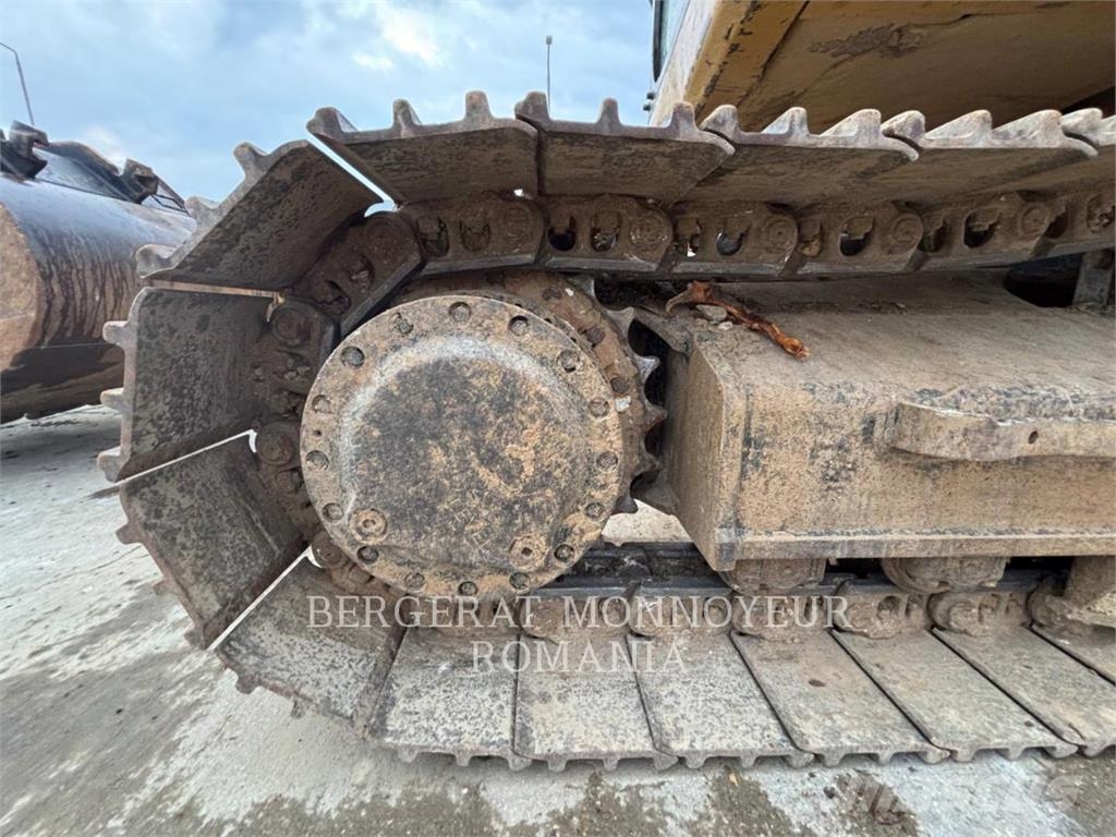 CAT 323-07 Rupsgraafmachines