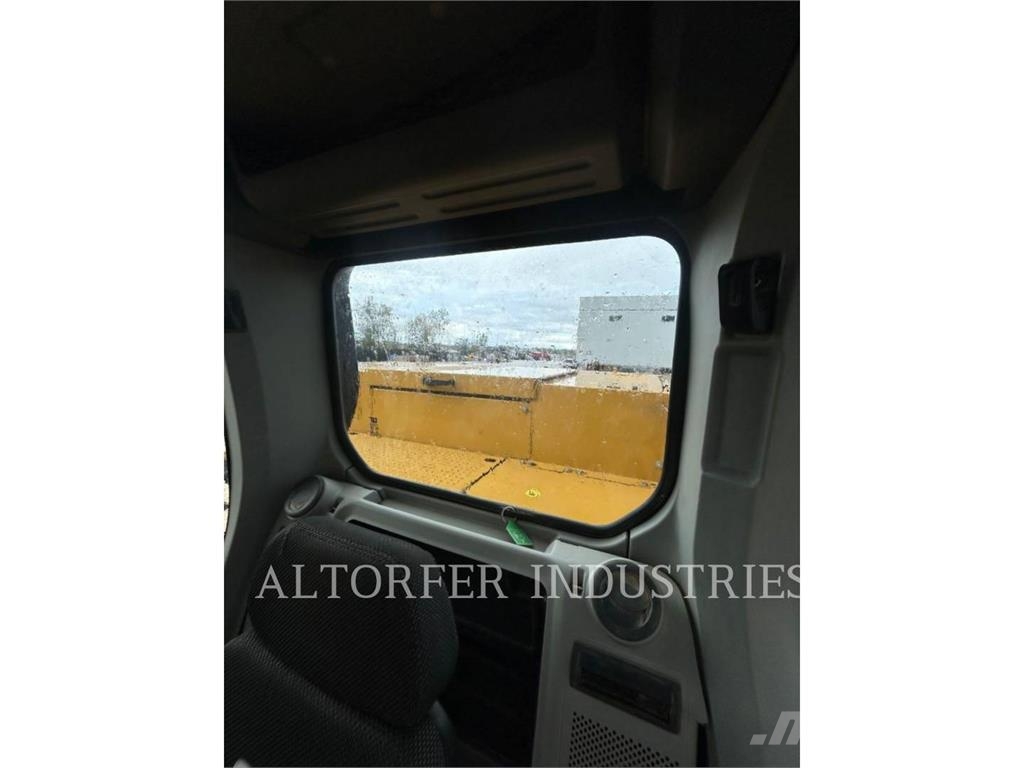 CAT 323-07 Escavatori cingolati