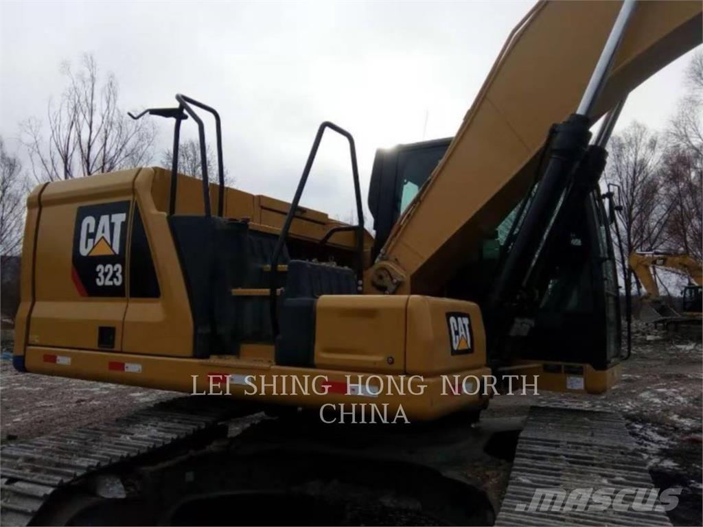 CAT 323-07 Escavadeiras de esteiras