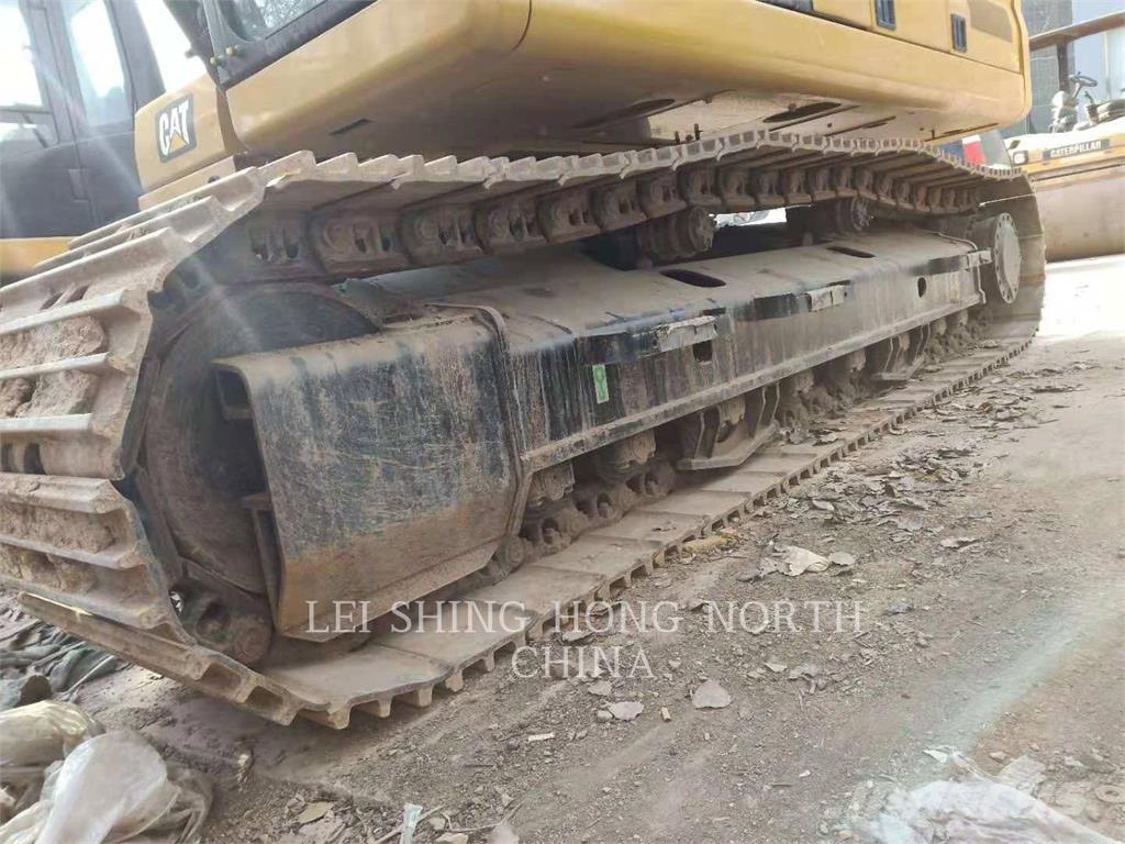 CAT 323-07 Escavadeiras de esteiras