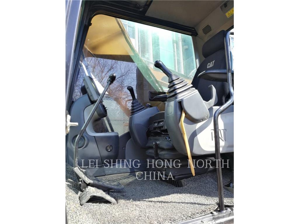 CAT 323-07 Escavadeiras de esteiras