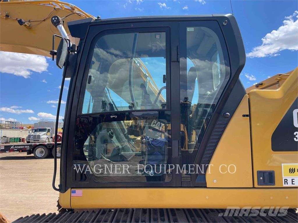 CAT 323-07 Rupsgraafmachines