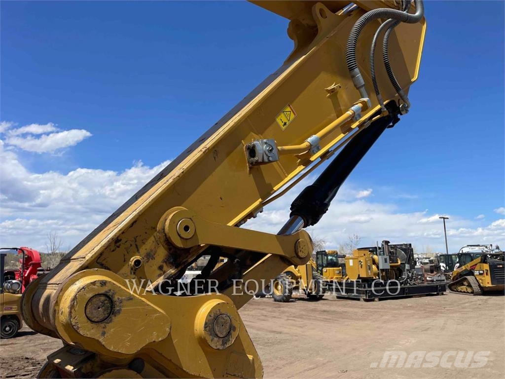 CAT 323-07 Rupsgraafmachines