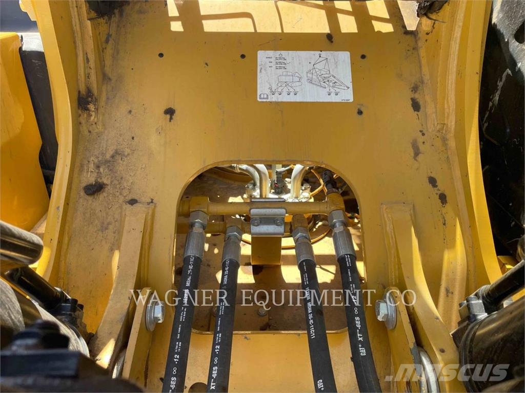 CAT 323-07 Rupsgraafmachines