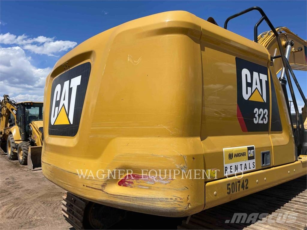 CAT 323-07 Rupsgraafmachines