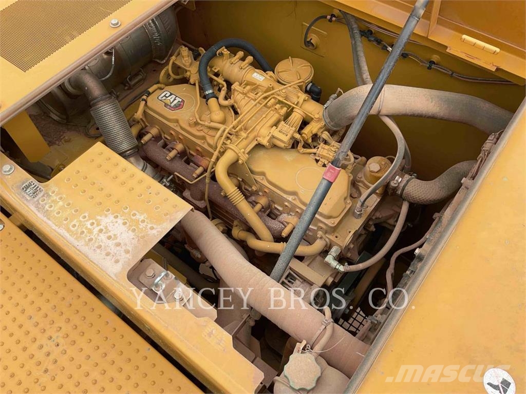 CAT 323 QC Crawler excavators