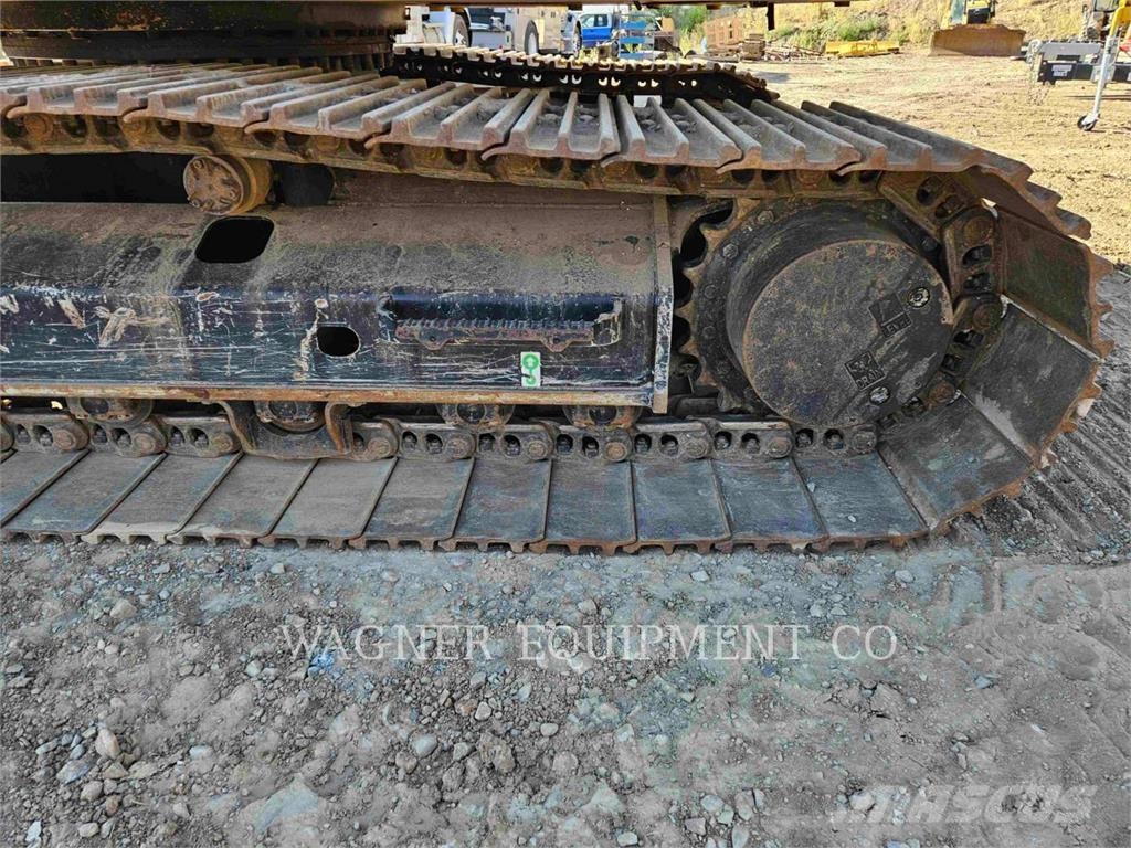 CAT 32307 Gravemaskiner på larvebånd
