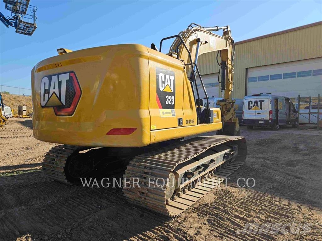 CAT 32307 Gravemaskiner på larvebånd