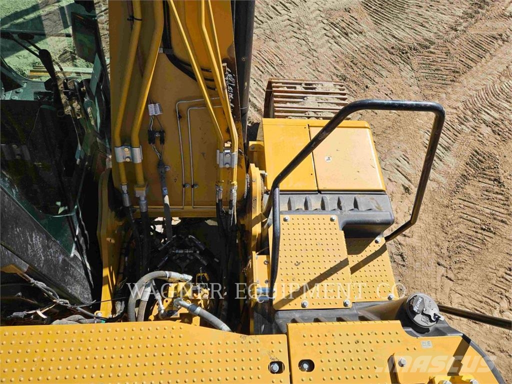 CAT 32307 Gravemaskiner på larvebånd