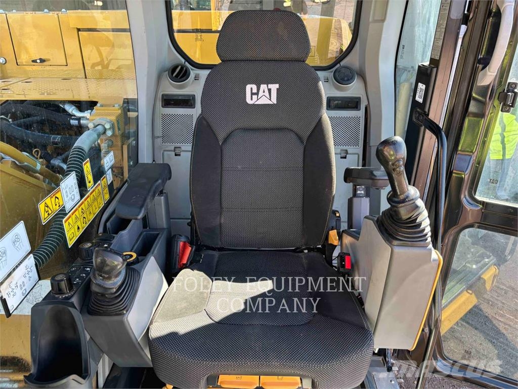 CAT 32307 Beltegraver
