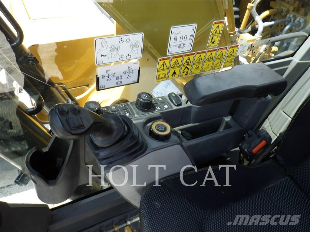 CAT 32307 Escavadeiras de esteiras
