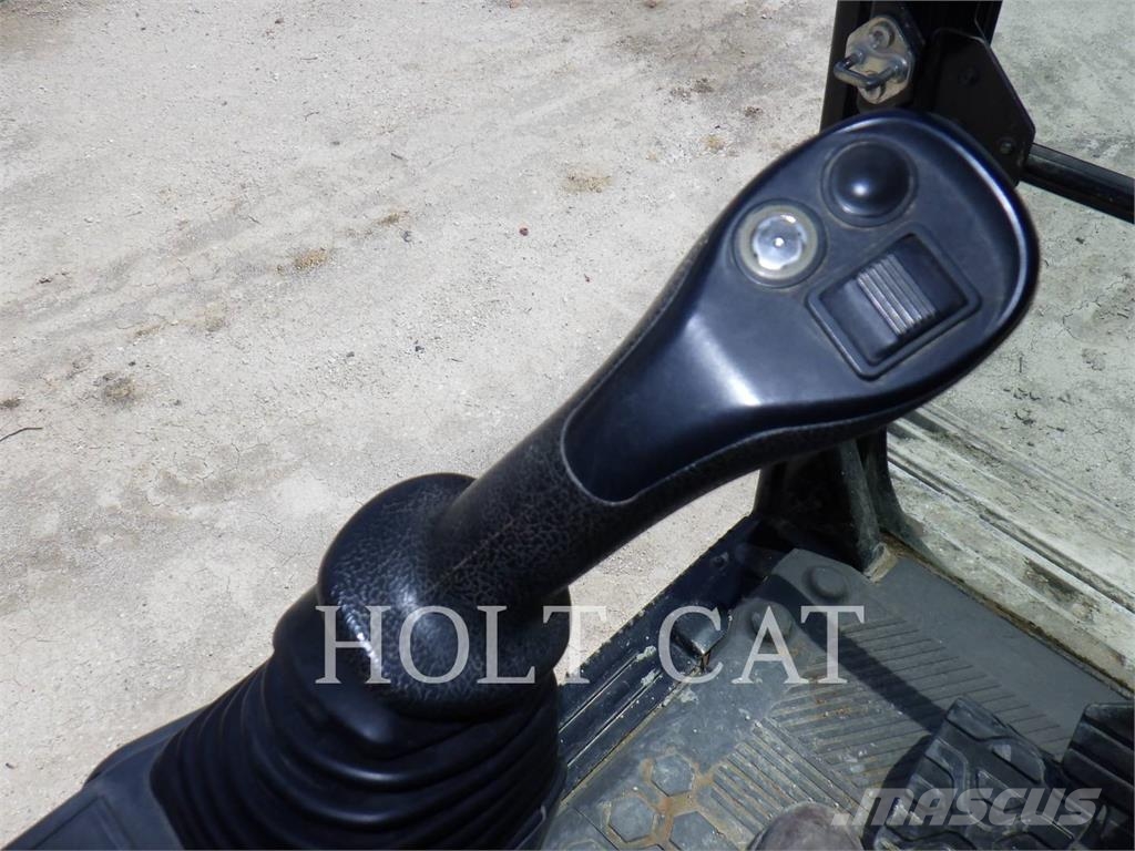 CAT 32307 Escavadeiras de esteiras