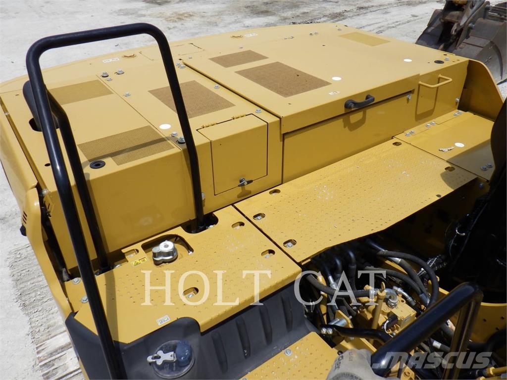 CAT 32307 Escavadeiras de esteiras