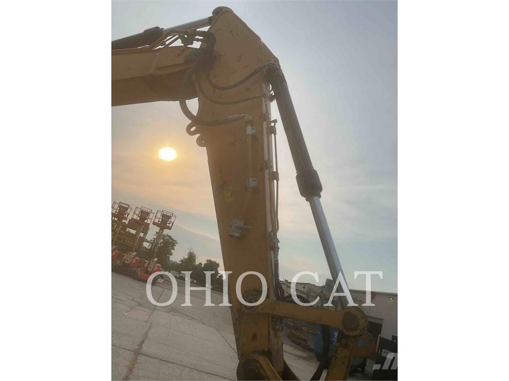 CAT 32307 Kāpurķēžu ekskavatori