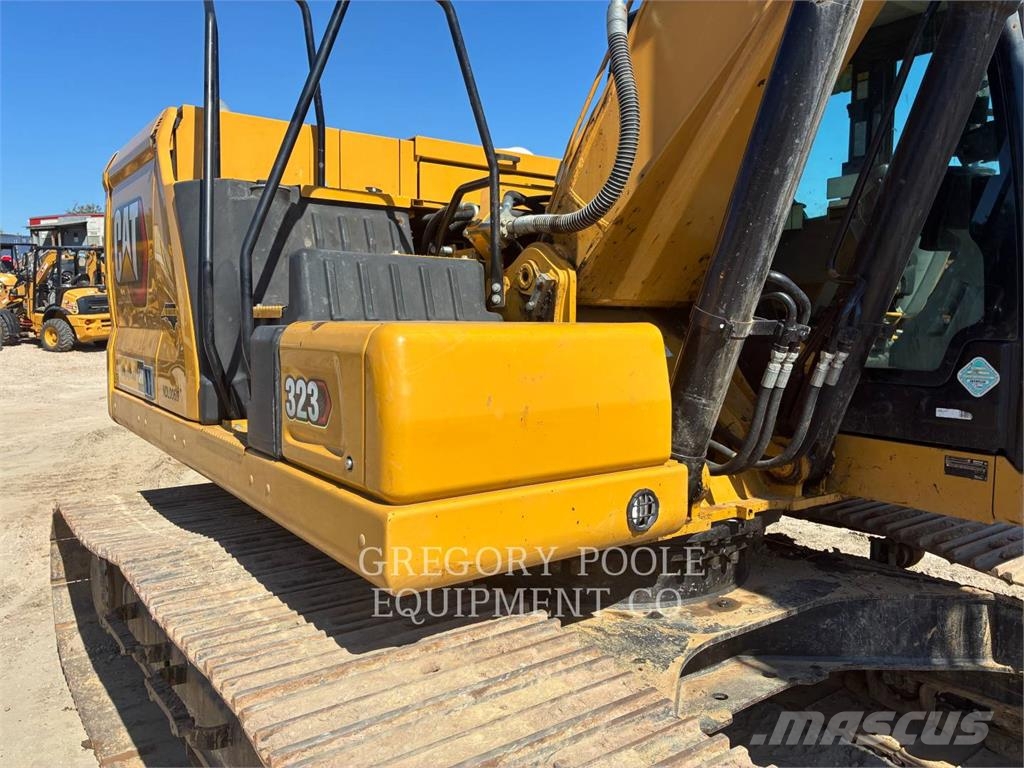 CAT 32307 Bagri goseničarji