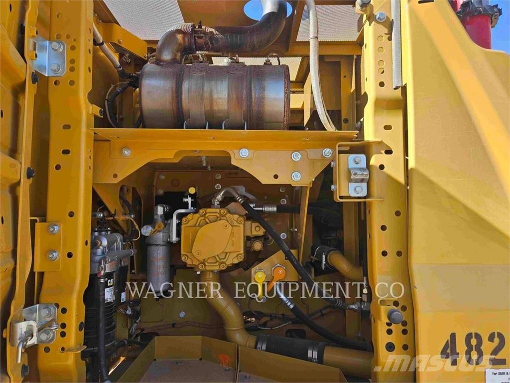 CAT 32307 Pelle sur chenilles