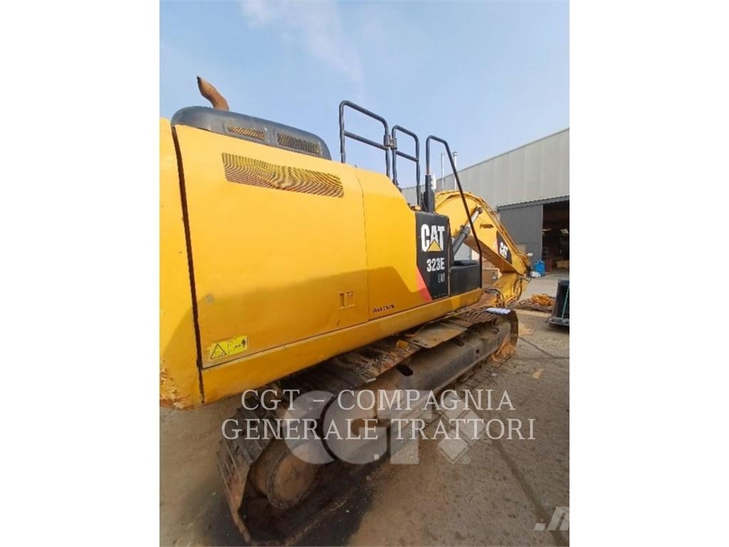CAT 323E Escavatori cingolati