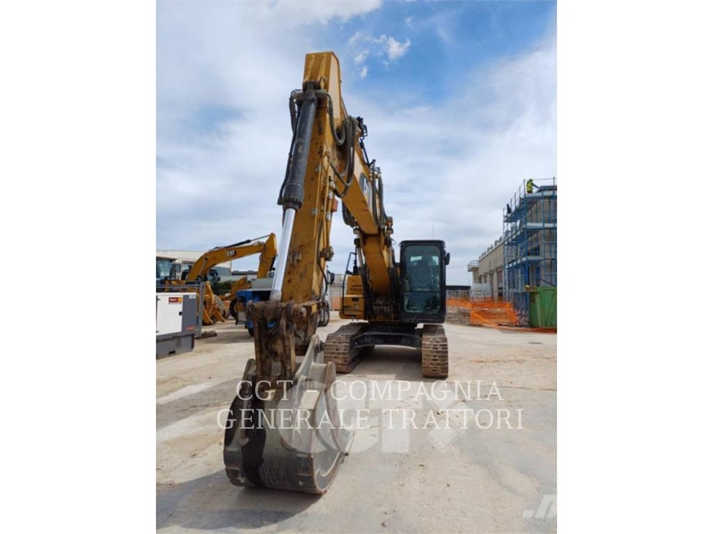 CAT 323F Bageri guseničari