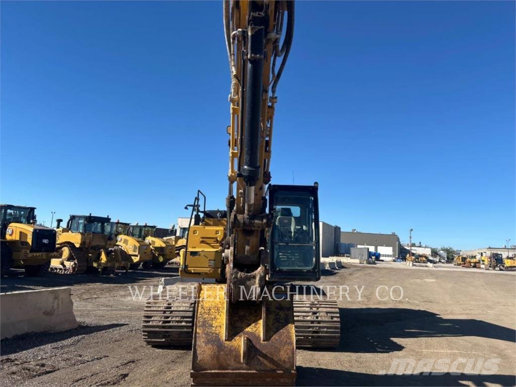 CAT 323F L CF Lánctalpas kotrók