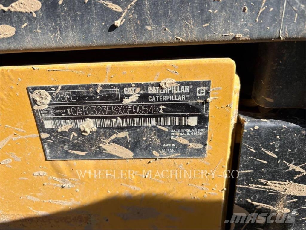 CAT 323F L CF Pelle sur chenilles