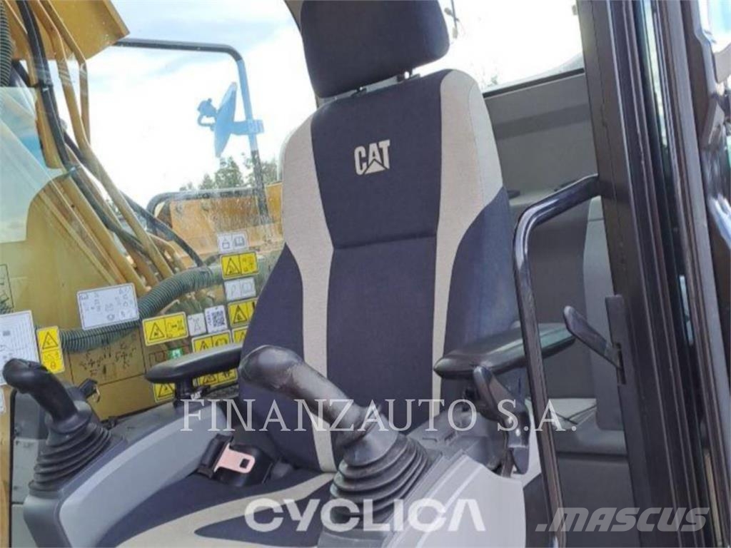 CAT 323F SA Roomikekskavaatorid