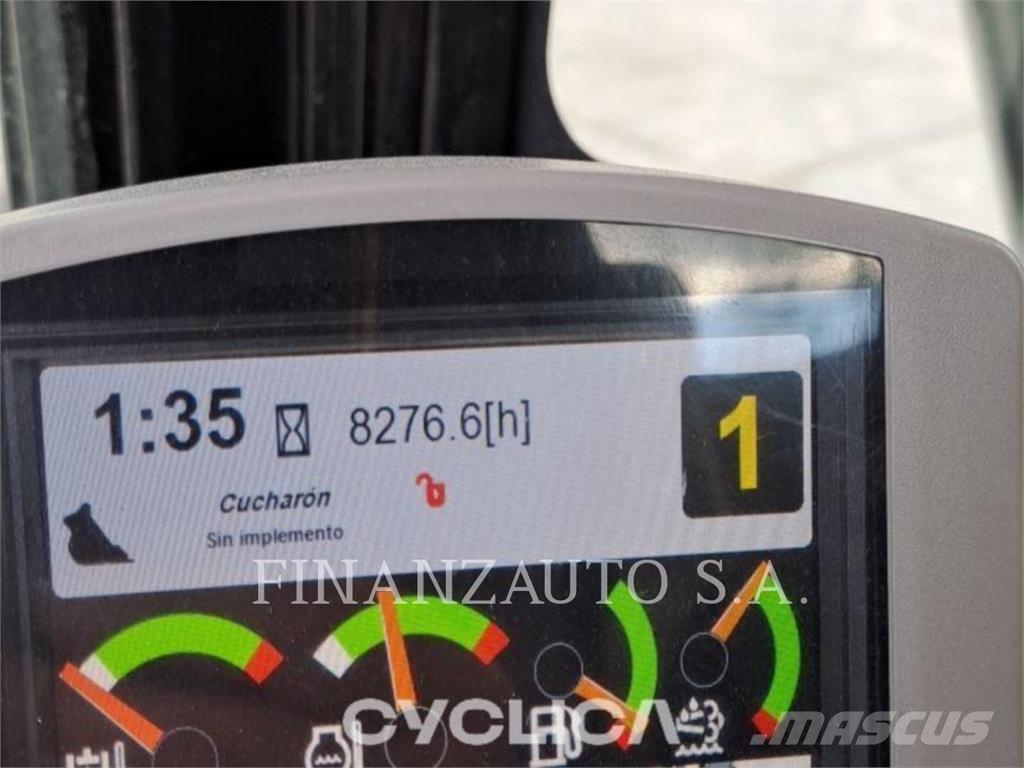 CAT 323F SA Roomikekskavaatorid