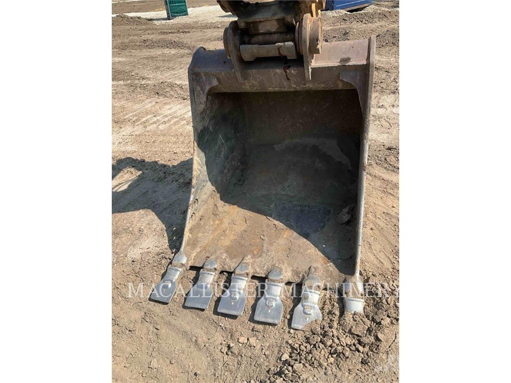 CAT 323FL Q Raupenbagger