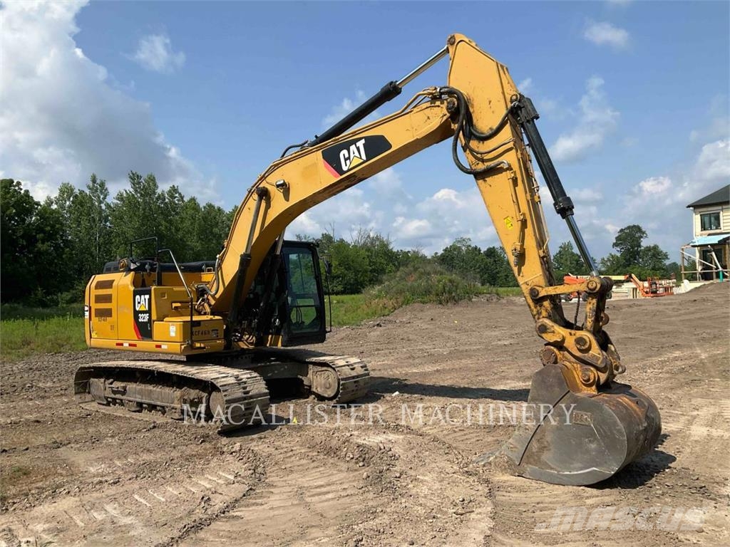 CAT 323FL Q Raupenbagger