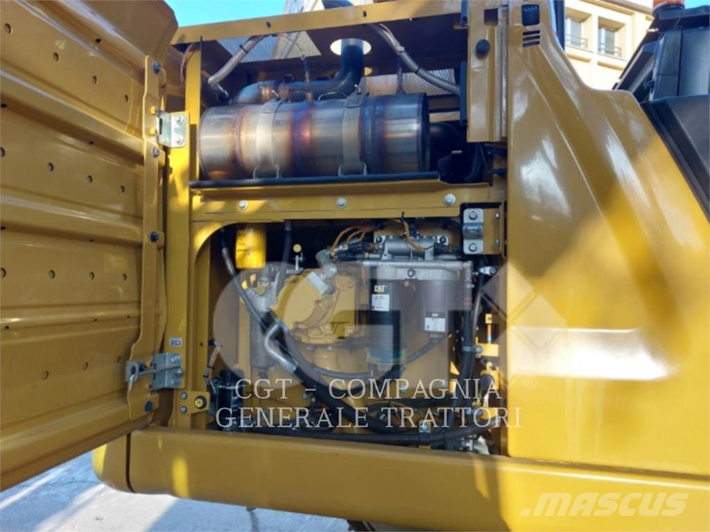 CAT 323LN Bageri guseničari