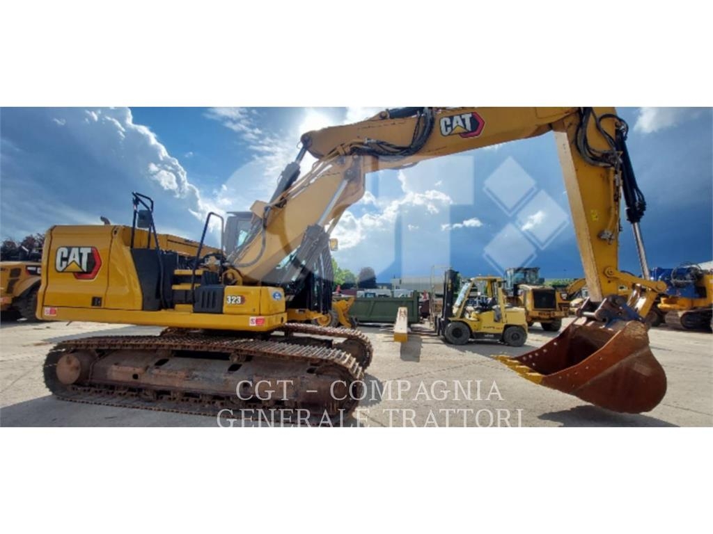 CAT 323LN Гусеничные экскаваторы