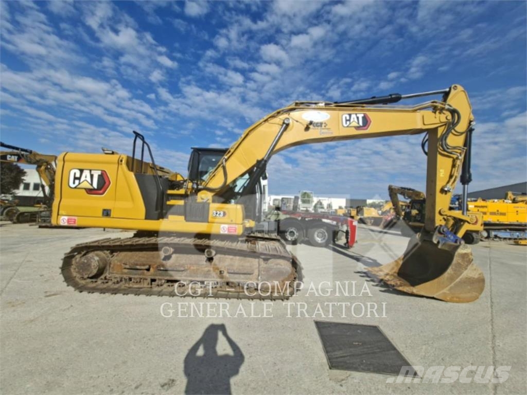 CAT 323SA Гусеничные экскаваторы