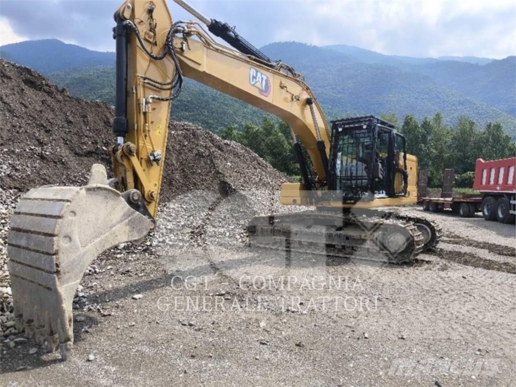 CAT 323SA Paletli ekskavatörler