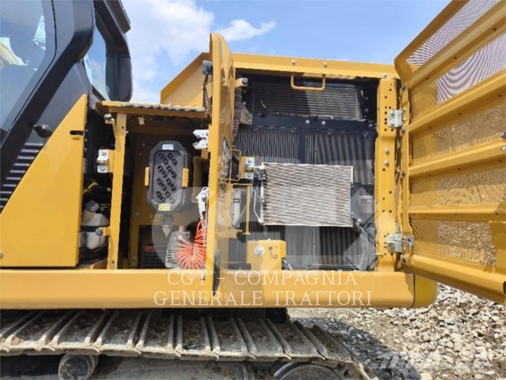 CAT 323SA Paletli ekskavatörler
