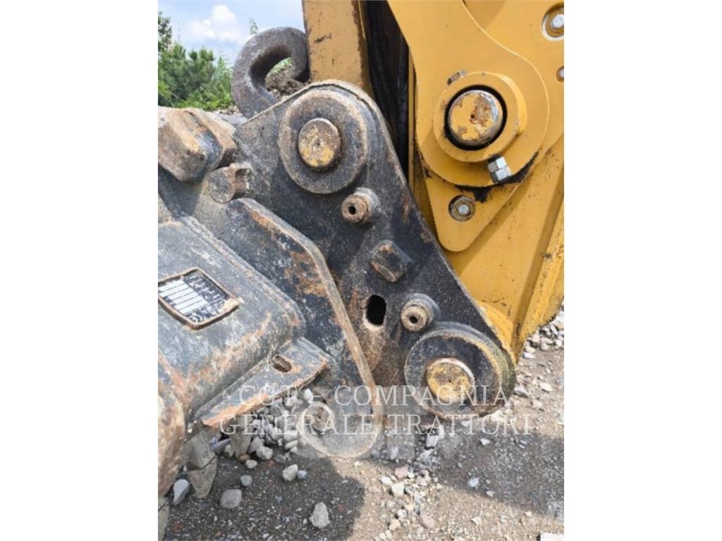 CAT 323SA Paletli ekskavatörler