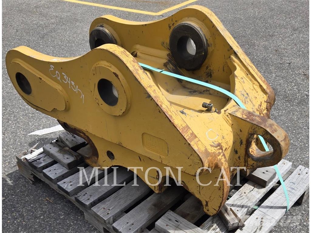 CAT 324-335 COUPLER, CB TO DB LINKAGE Conectores rápidos