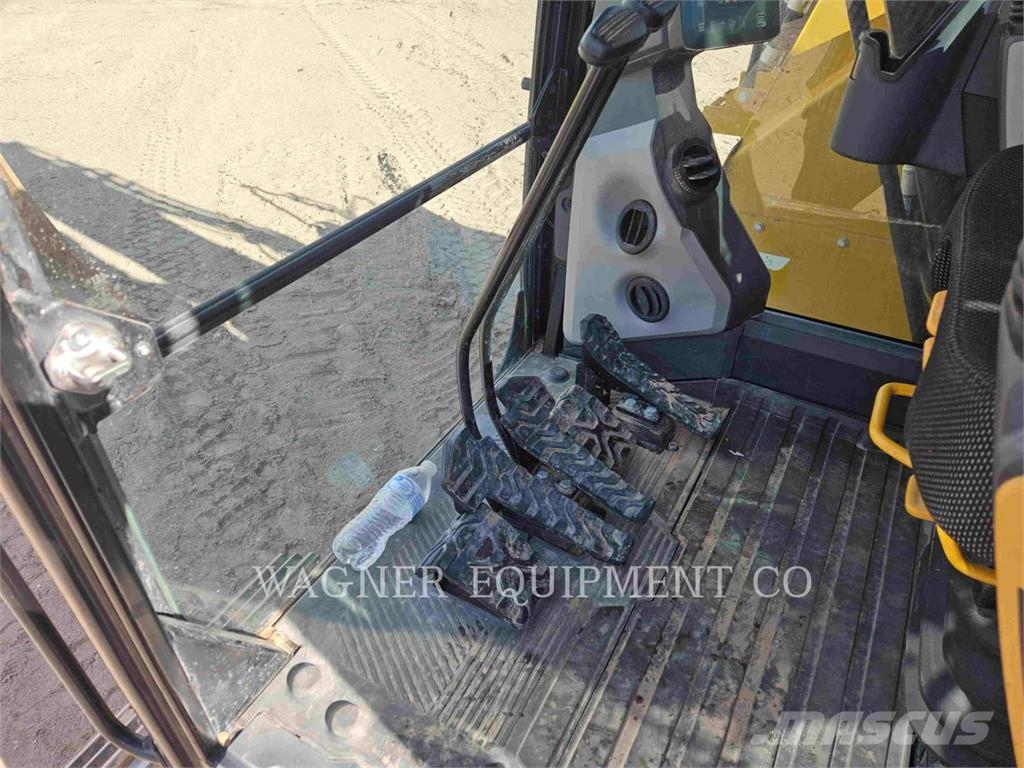 CAT 325 Pásové rýpadlá