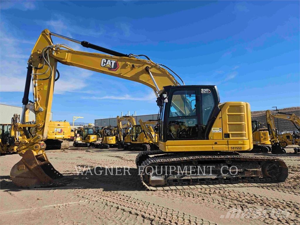 CAT 325 Pásové rýpadlá