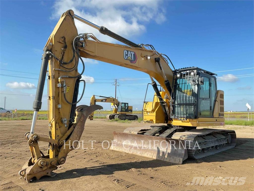 CAT 325 Gravemaskiner på larvebånd