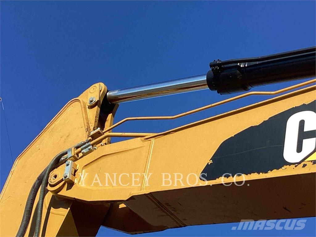 CAT 325 Escavadoras de rastos