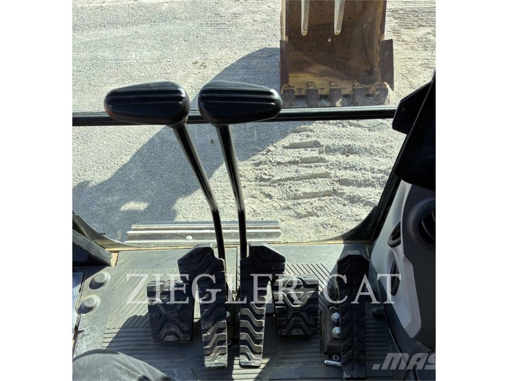 CAT 325 大型油圧ショベル12t以上(パワーショベル・ユンボ)