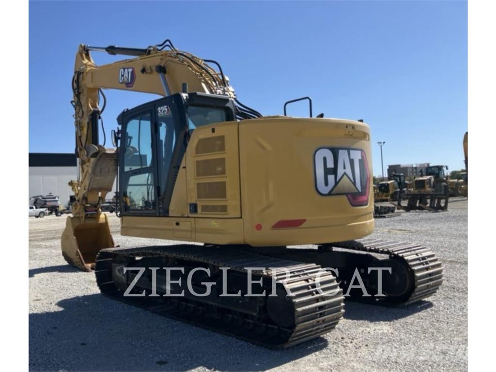 CAT 325 Lánctalpas kotrók