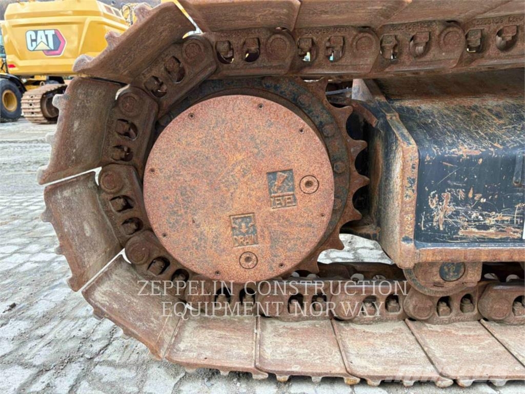 CAT 325-07 Pásová rýpadla