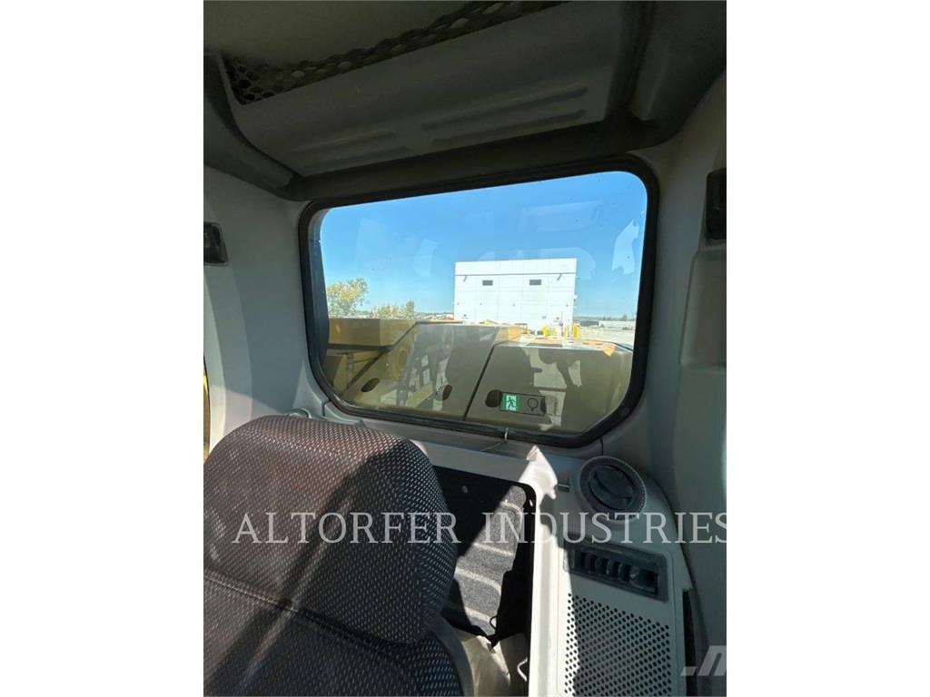CAT 325-07 Crawler excavators