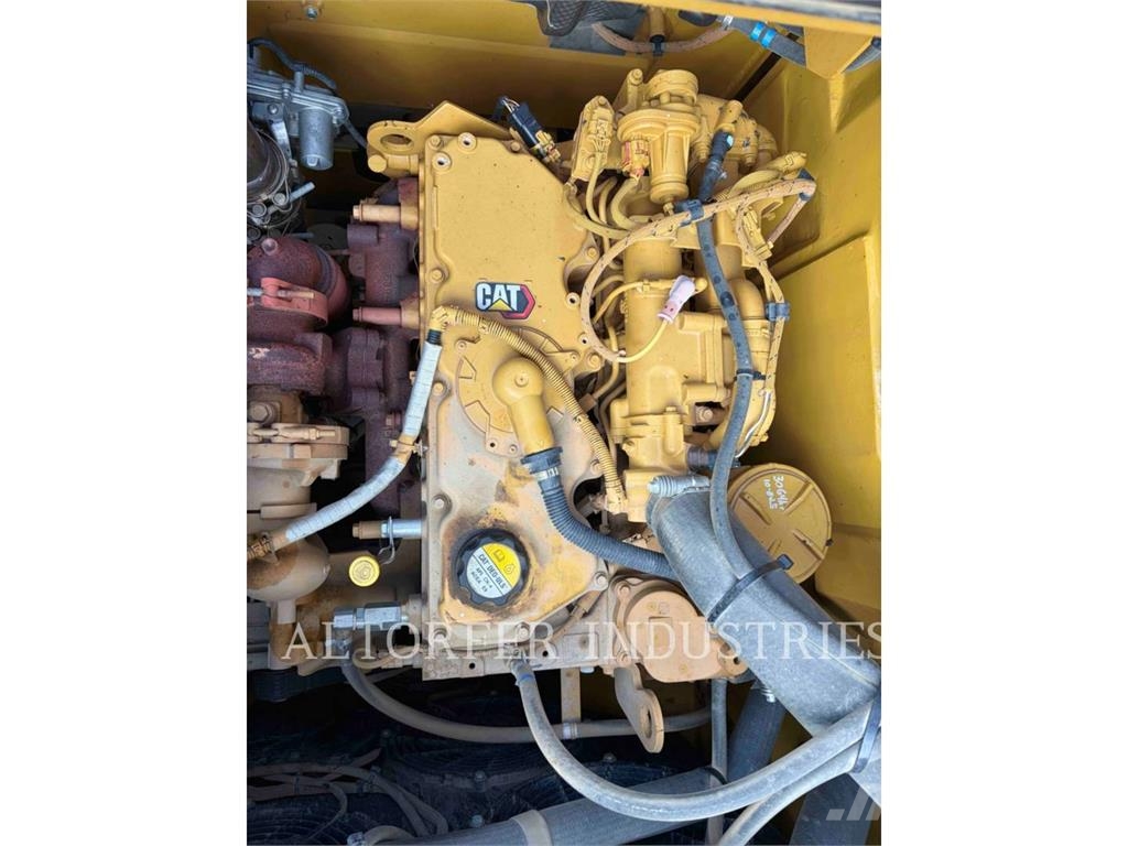 CAT 325-07 Bagri goseničarji